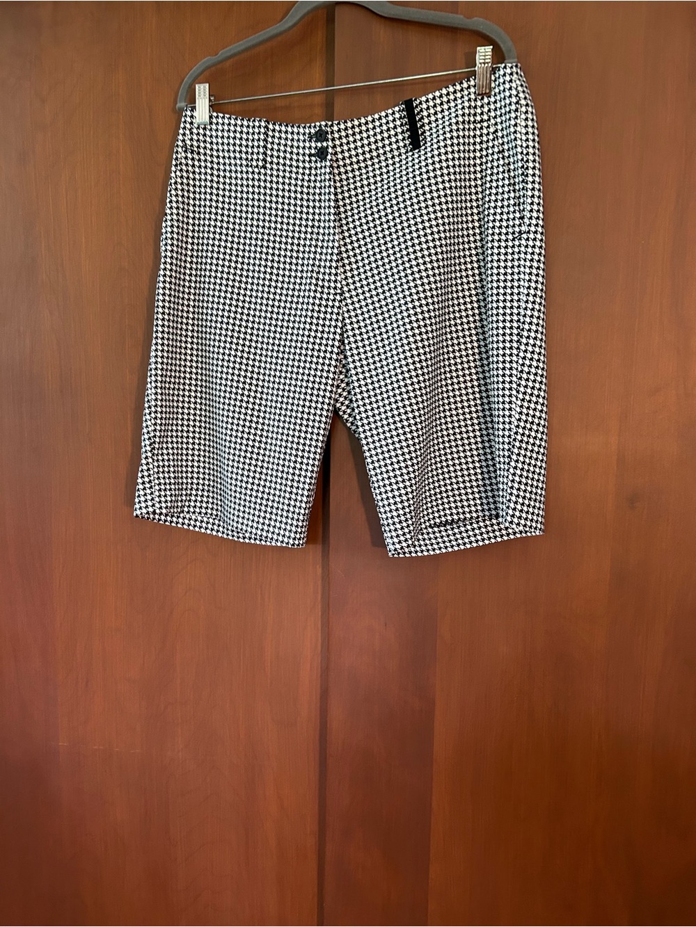 Nike Black & White Houndstooth Golf Shorts